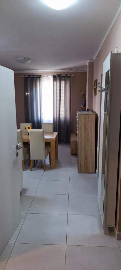 Smokva Apartment Zadar Bagian luar foto