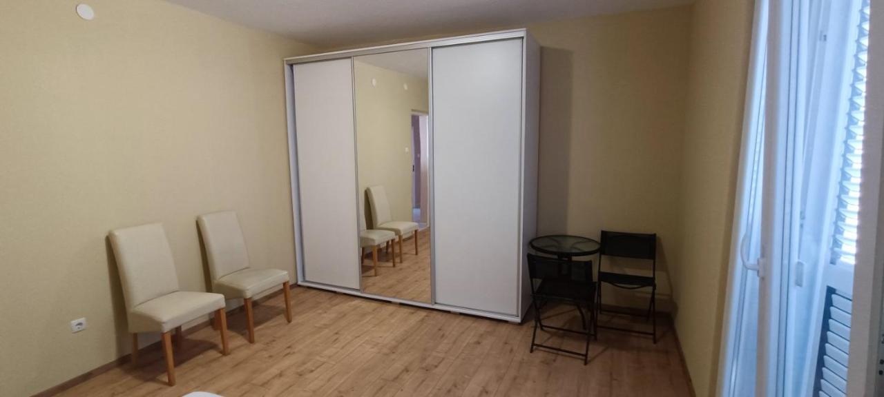 Smokva Apartment Zadar Bagian luar foto