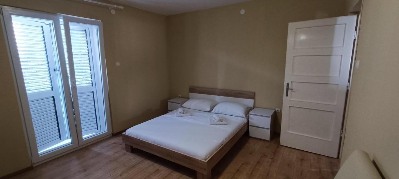 Smokva Apartment Zadar Bagian luar foto