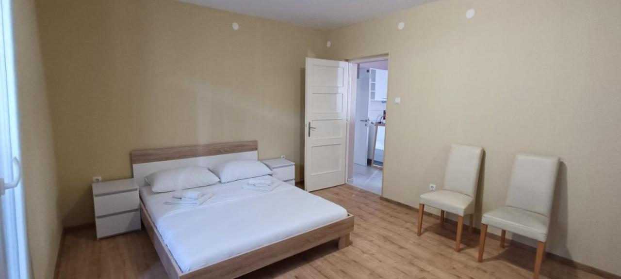 Smokva Apartment Zadar Bagian luar foto