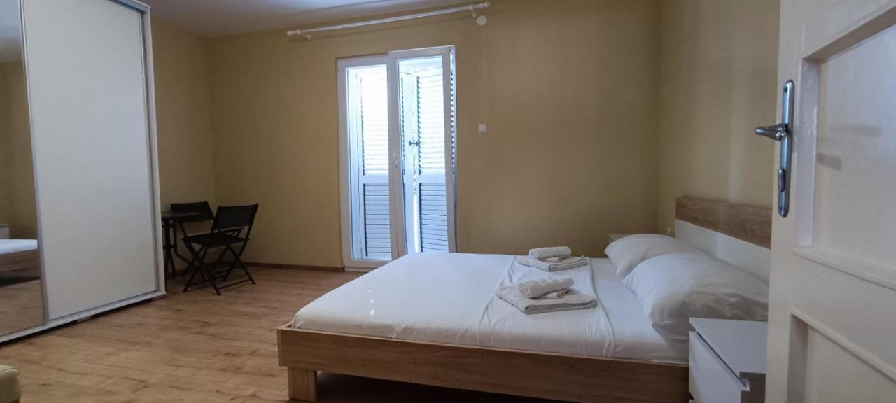 Smokva Apartment Zadar Bagian luar foto