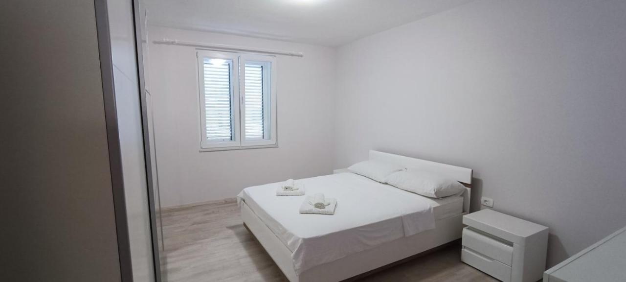 Smokva Apartment Zadar Bagian luar foto